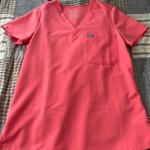 FIGS Catarina Scrub Top- Coral